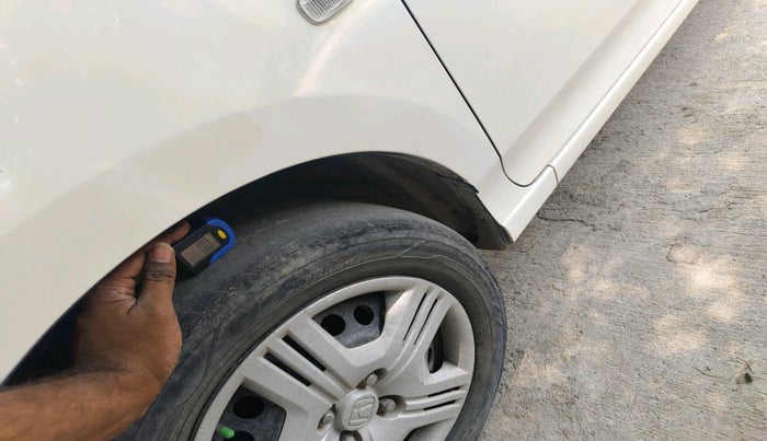 2013 Honda City 1.5L I-VTEC CORPORATE MT, Petrol, Manual, 1,26,098 km, tyre