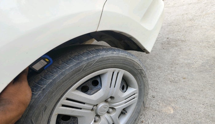 2013 Honda City 1.5L I-VTEC CORPORATE MT, Petrol, Manual, 1,26,098 km, tyre