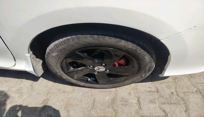 2015 Honda City 1.5L I-VTEC VX, Petrol, Manual, 49,672 km, tyre