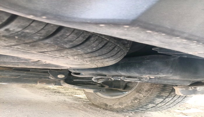 2020 Tata Harrier XZA PLUS 2.0L, Diesel, Automatic, 1,15,950 km, tyre