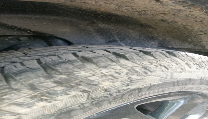 2020 Tata Harrier XZA PLUS 2.0L, Diesel, Automatic, 1,15,950 km, tyre