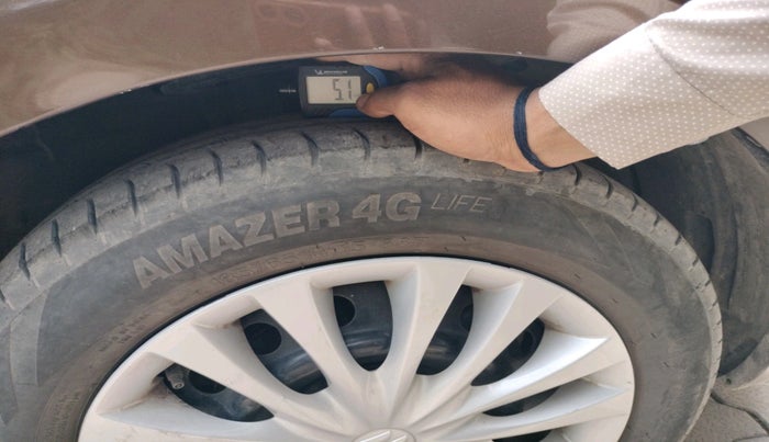 2016 Maruti Ciaz VDI+ SHVS, Diesel, Manual, 1,20,709 km, tyre