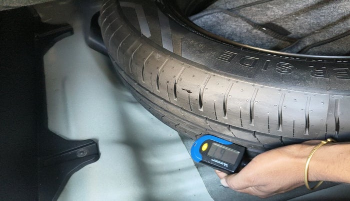 2021 Hyundai Creta SX EXECUTIVE 1.5 PETROL, Petrol, Manual, 73,252 km, tyre