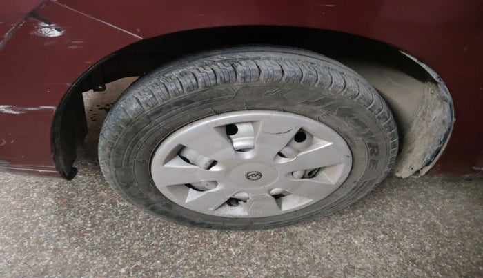 2011 Maruti Wagon R 1.0 LXI, Petrol, Manual, 43,539 km, tyre