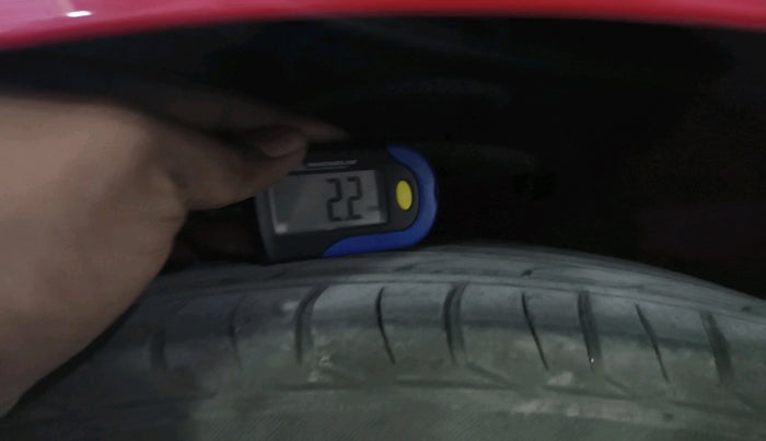 2019 Maruti Swift VXI, Petrol, Manual, 97,757 km, tyre