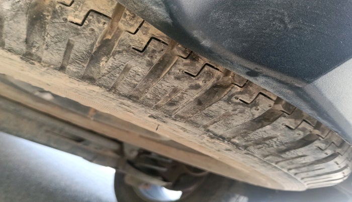 2019 Tata Harrier XT 2.0L KRYOTEC, Diesel, Manual, 1,09,710 km, tyre