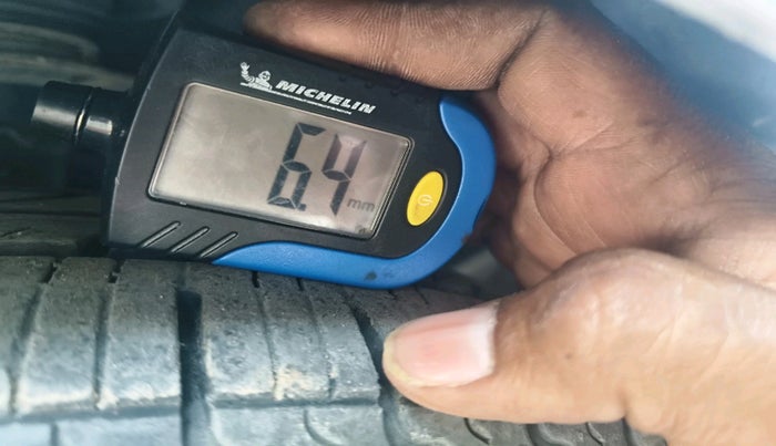 2017 Ford Figo Aspire TREND 1.2 PETROL, Petrol, Manual, 62,443 km, tyre