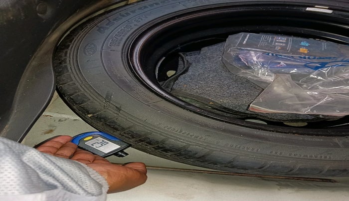 2016 Hyundai Elite i20 ASTA 1.2, Petrol, Manual, 88,160 km, tyre