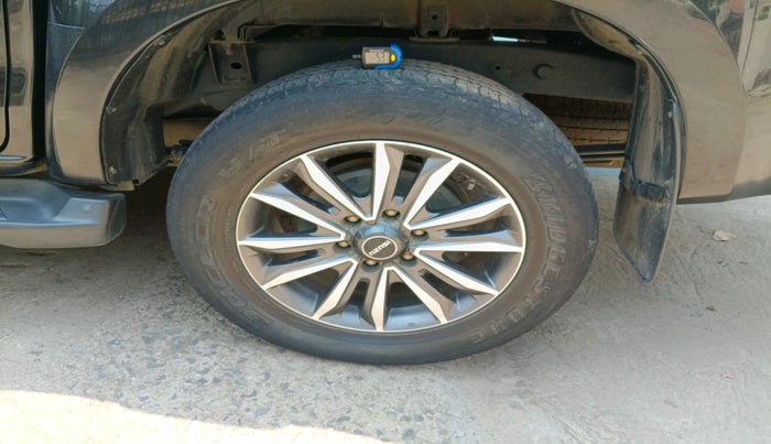 2021 ISUZU D-Max V Cross Z PRESTIGE 4X4AT, Diesel, Automatic, 38,323 km, tyre