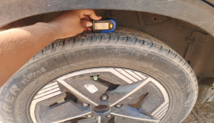 2024 Tata NEXON CREATIVE + 1.5 DIESEL, Diesel, Manual, 33,354 km, tyre