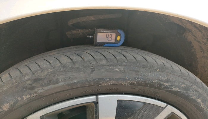 2025 Tata TIGOR XZ PETROL, Petrol, Manual, 16,109 km, tyre