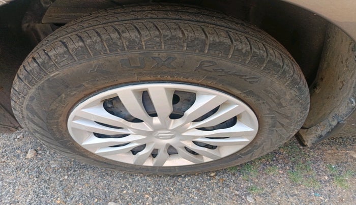 2024 Maruti Dzire VXI, Petrol, Manual, 22,782 km, tyre