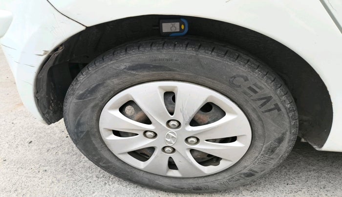 2012 Hyundai i10 SPORTZ 1.2, Petrol, Manual, 81,856 km, tyre