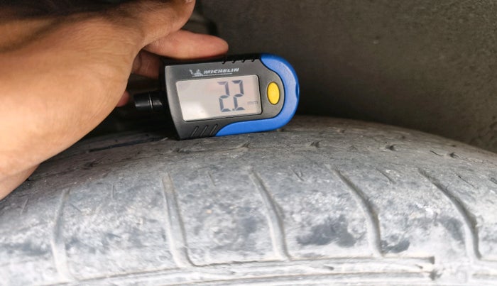 2017 Hyundai Creta SX PLUS 1.6 PETROL, Petrol, Manual, 90,557 km, tyre