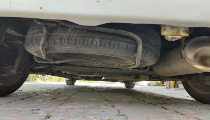 2017 Maruti Ertiga VDI SHVS, Diesel, Manual, 1,06,705 km, tyre