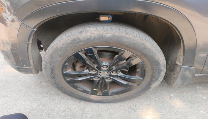 2018 Maruti Vitara Brezza ZDI, Diesel, Manual, 1,32,556 km, tyre