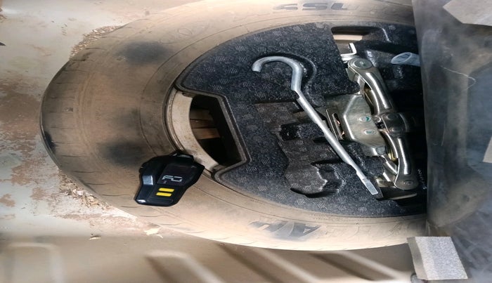 2016 Maruti Ciaz VDI+ SHVS, Diesel, Manual, 89,637 km, tyre