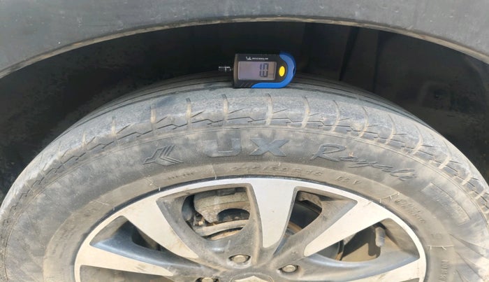 2019 Maruti S Cross DELTA 1.3, Diesel, Manual, 2,08,854 km, tyre