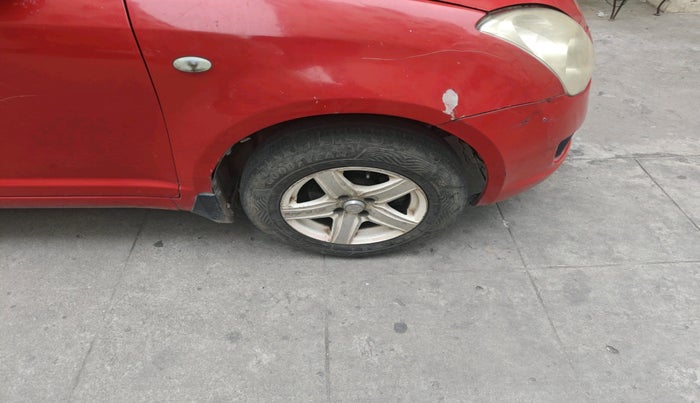 2007 Maruti Swift VXI 1.3, Petrol, Manual, 1,39,638 km, tyre