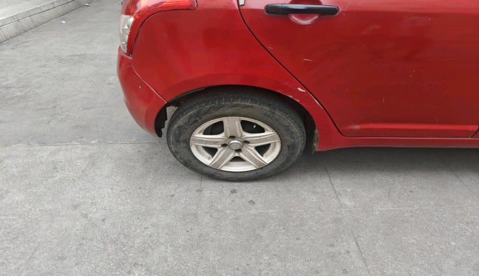 2007 Maruti Swift VXI 1.3, Petrol, Manual, 1,39,638 km, tyre