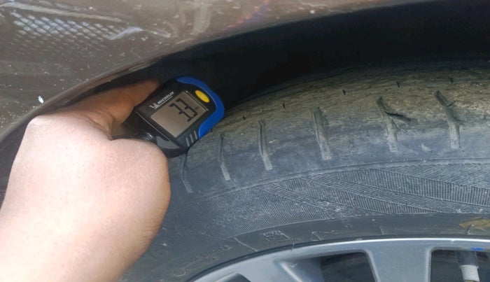 2018 Maruti Ciaz ALPHA 1.4 PETROL, Petrol, Manual, 83,660 km, tyre