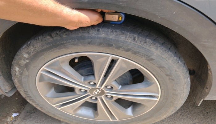 2017 Hyundai Creta SX PLUS AT 1.6 DIESEL, Diesel, Automatic, 1,25,928 km, tyre