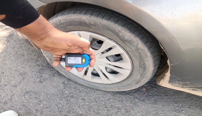 2016 Maruti Ciaz VDI (O) SHVS, Diesel, Manual, 2,57,028 km, tyre