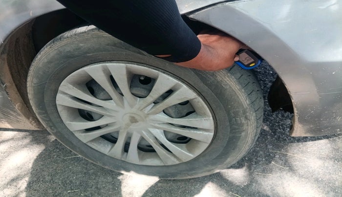 2016 Maruti Ciaz VDI (O) SHVS, Diesel, Manual, 2,57,028 km, tyre