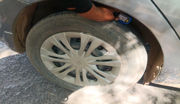 2016 Maruti Ciaz VDI (O) SHVS, Diesel, Manual, 2,57,028 km, tyre