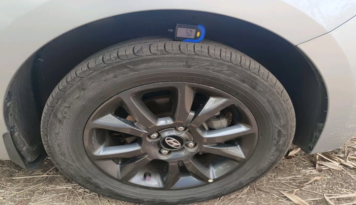 2019 Hyundai Elite i20 SPORTZ PLUS 1.2, Petrol, Manual, 41,423 km, tyre