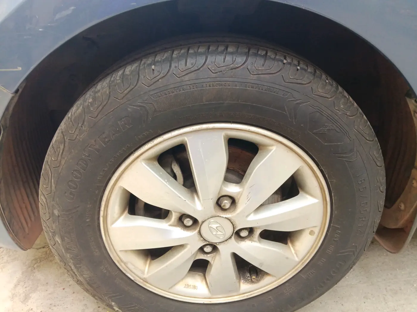 2012 Hyundai i20 SPORTZ 1.2, Petrol, Manual, 33,476 km, tyre
