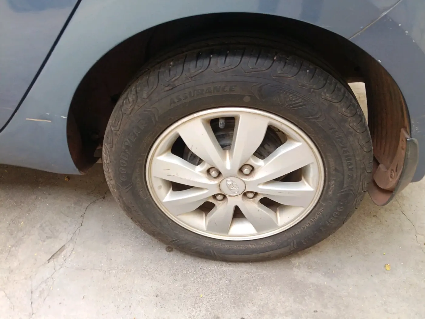 2012 Hyundai i20 SPORTZ 1.2, Petrol, Manual, 33,476 km, tyre