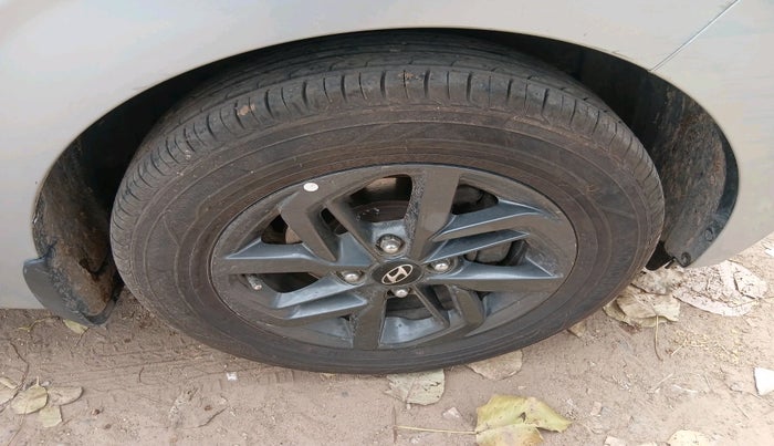 2020 Hyundai GRAND I10 NIOS SPORTZ 1.2 KAPPA VTVT, Petrol, Manual, 45,204 km, tyre