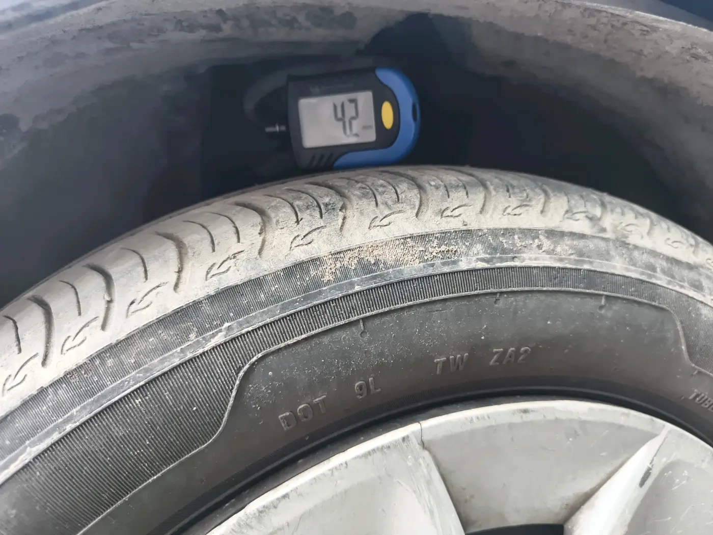 2019 Maruti IGNIS DELTA 1.2, Petrol, Manual, 69,800 km, tyre