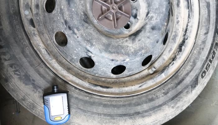 2019 Maruti IGNIS DELTA 1.2, Petrol, Manual, 69,800 km, tyre
