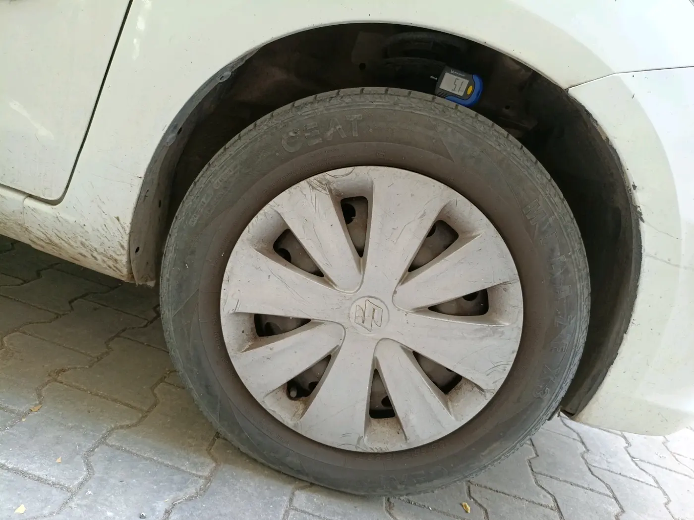 2016 Maruti Ertiga VDI SHVS, Diesel, Manual, 1,22,913 km, tyre