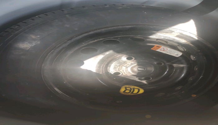 2019 Ford New Figo TITANIUM 1.2 PETROL MT, Petrol, Manual, 22,770 km, tyre