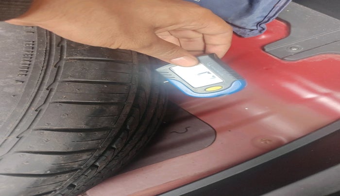 2015 Hyundai Creta SX 1.6 DIESEL, Diesel, Manual, 73,280 km, tyre