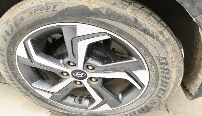 2019 Hyundai Creta SX AT 1.6 PETROL, Petrol, Automatic, 88,565 km, tyre