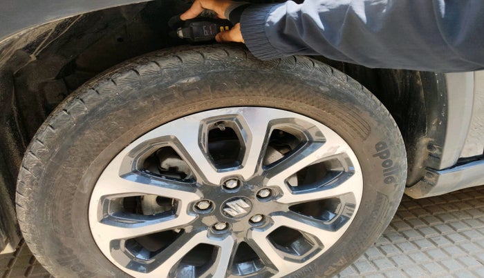 2024 Maruti Grand Vitara ZETA SMART HYBRID, Petrol, Manual, 16,840 km, tyre