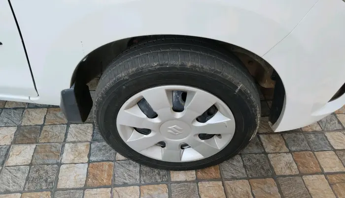 2017 Maruti Alto K10 VXI, Petrol, Manual, 63,004 km, tyre