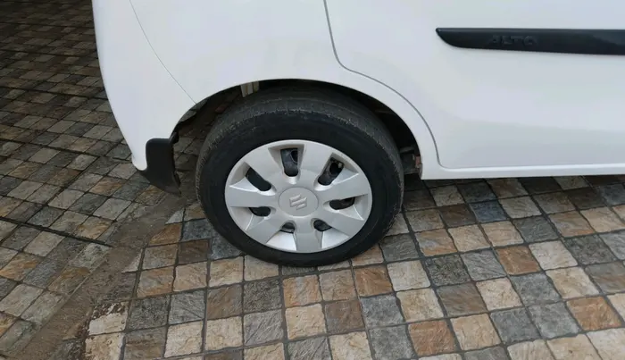 2017 Maruti Alto K10 VXI, Petrol, Manual, 63,004 km, tyre