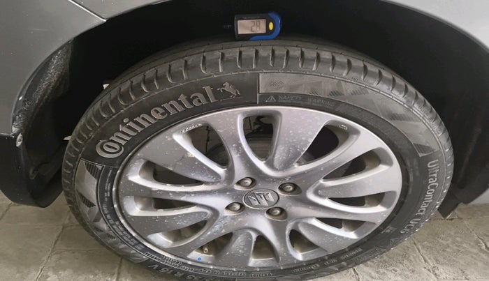 2017 Maruti Baleno ALPHA PETROL 1.2, Petrol, Manual, 39,079 km, tyre