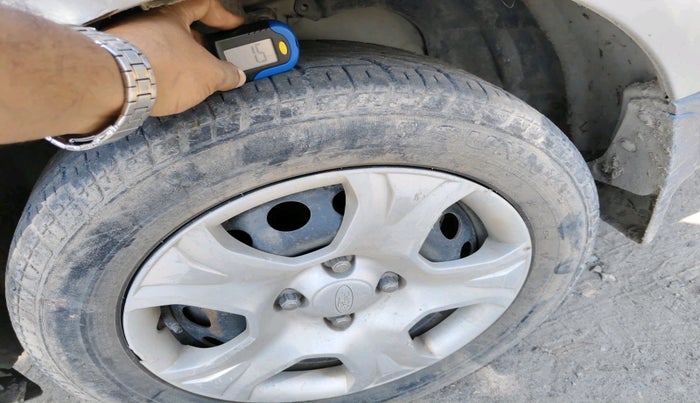 2013 Ford Ecosport AMBIENTE 1.5L DIESEL, Diesel, Manual, 92,735 km, tyre