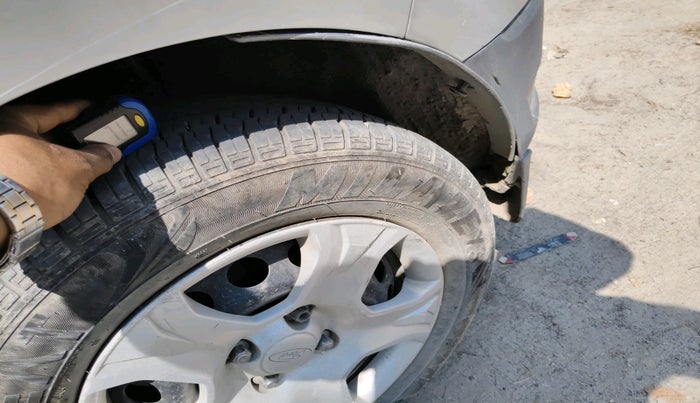 2013 Ford Ecosport AMBIENTE 1.5L DIESEL, Diesel, Manual, 92,735 km, tyre