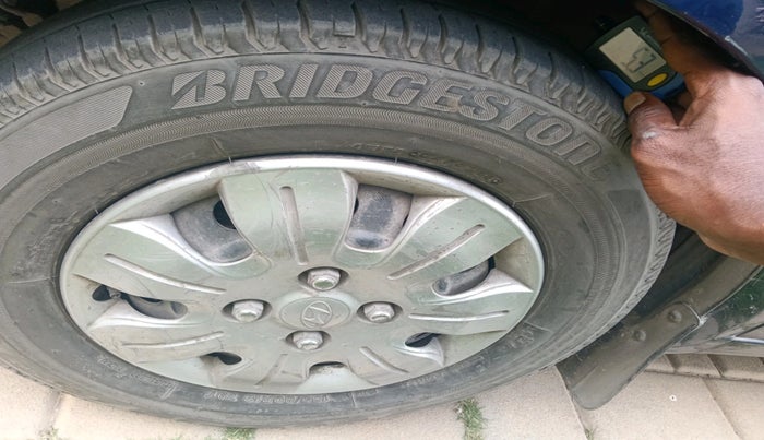 2009 Hyundai i10 SPORTZ 1.2 AT, Petrol, Automatic, 92,070 km, tyre