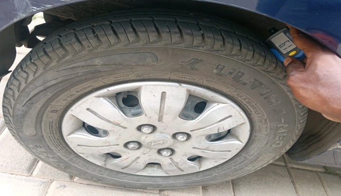 2009 Hyundai i10 SPORTZ 1.2 AT, Petrol, Automatic, 92,070 km, tyre