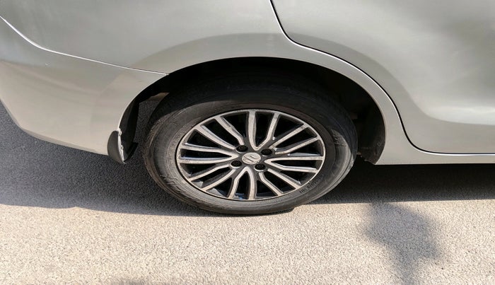 2018 Maruti Dzire VDI AMT, Diesel, Automatic, 1,40,033 km, tyre