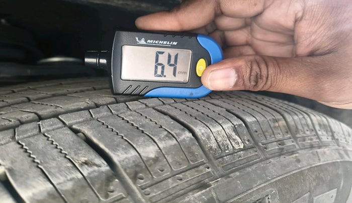 2025 Mahindra SCORPIO-N Z6 DIESEL MT 2WD 7 STR, Diesel, Manual, 11,676 km, tyre