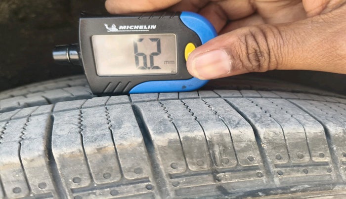 2025 Mahindra SCORPIO-N Z6 DIESEL MT 2WD 7 STR, Diesel, Manual, 11,676 km, tyre